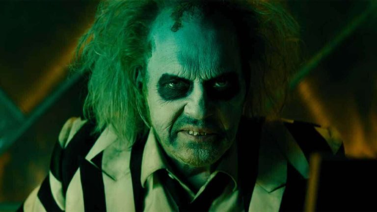 Beetlejuice 2 Trailer Brings Michael Keaton's Bio-Exorcist Back From The Dead