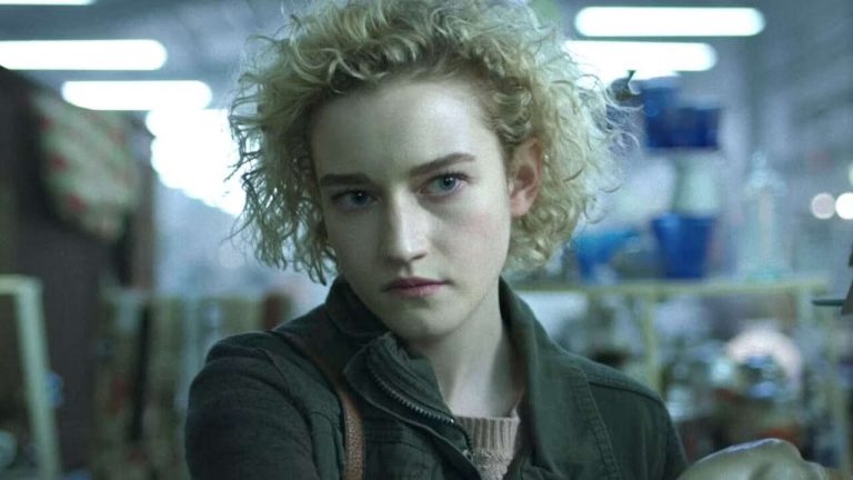 Julia Garner Cast As Silver Surfer In The Fantastic Four